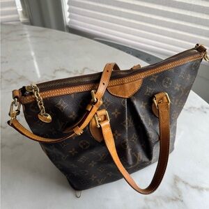 Louis Vuitton Palermo PM Monogram Bag (authentic)